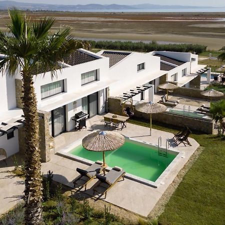 Flamingo View Suites Nea Poteidaia Zewnętrze zdjęcie